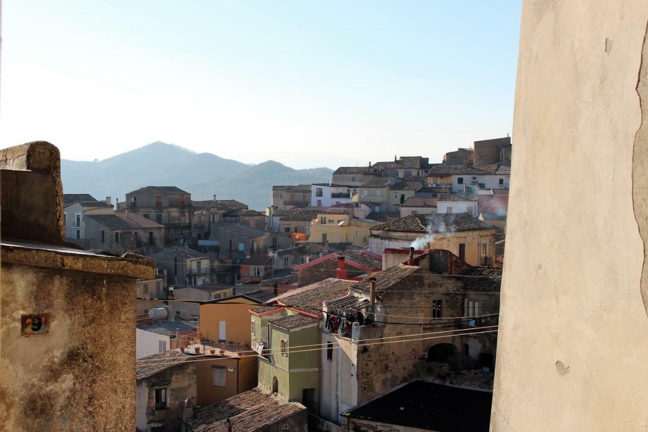 Bed and Breakfast Casa Mazzone Ciro Exterior foto