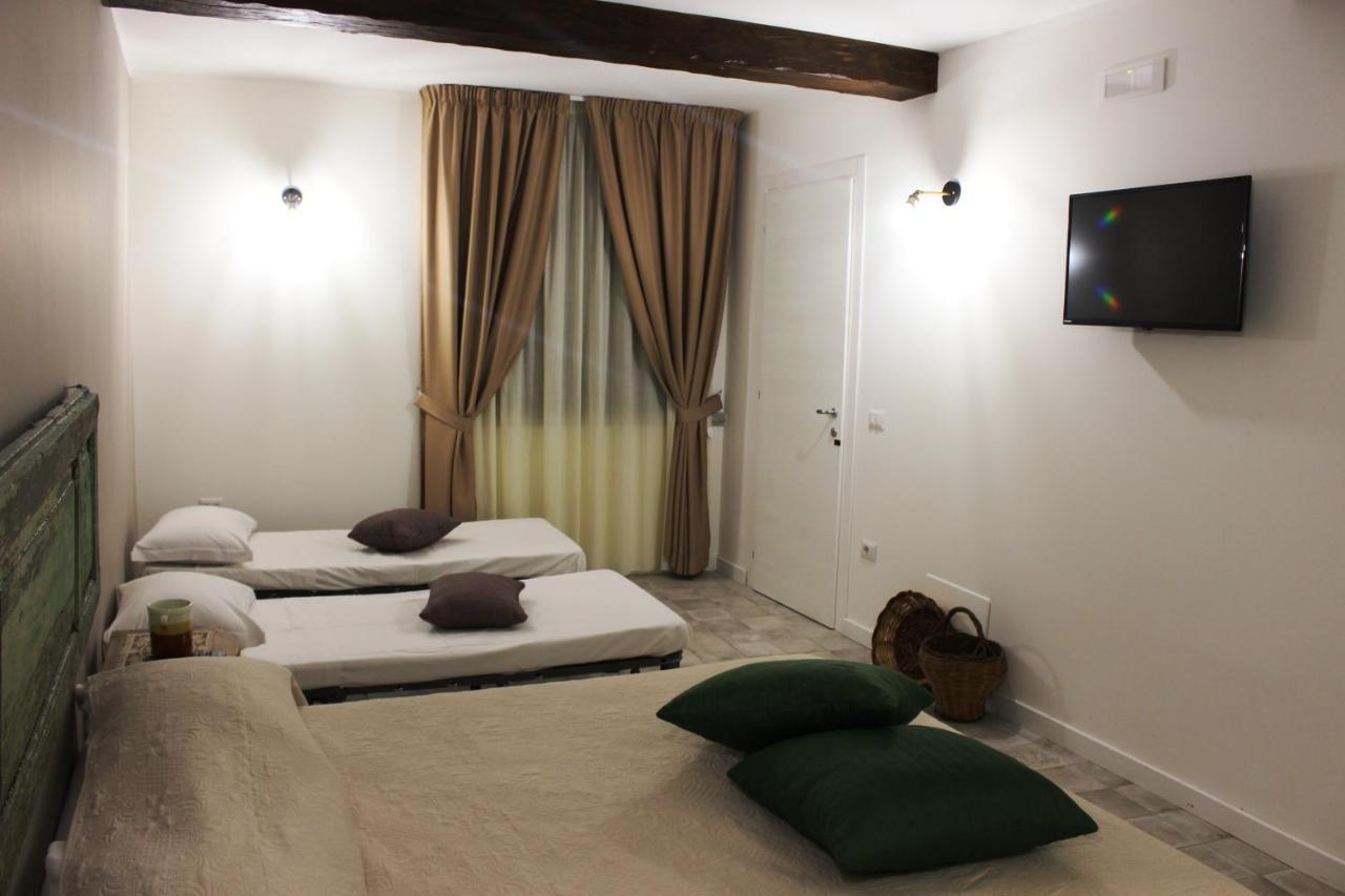 Bed and Breakfast Casa Mazzone Ciro Exterior foto
