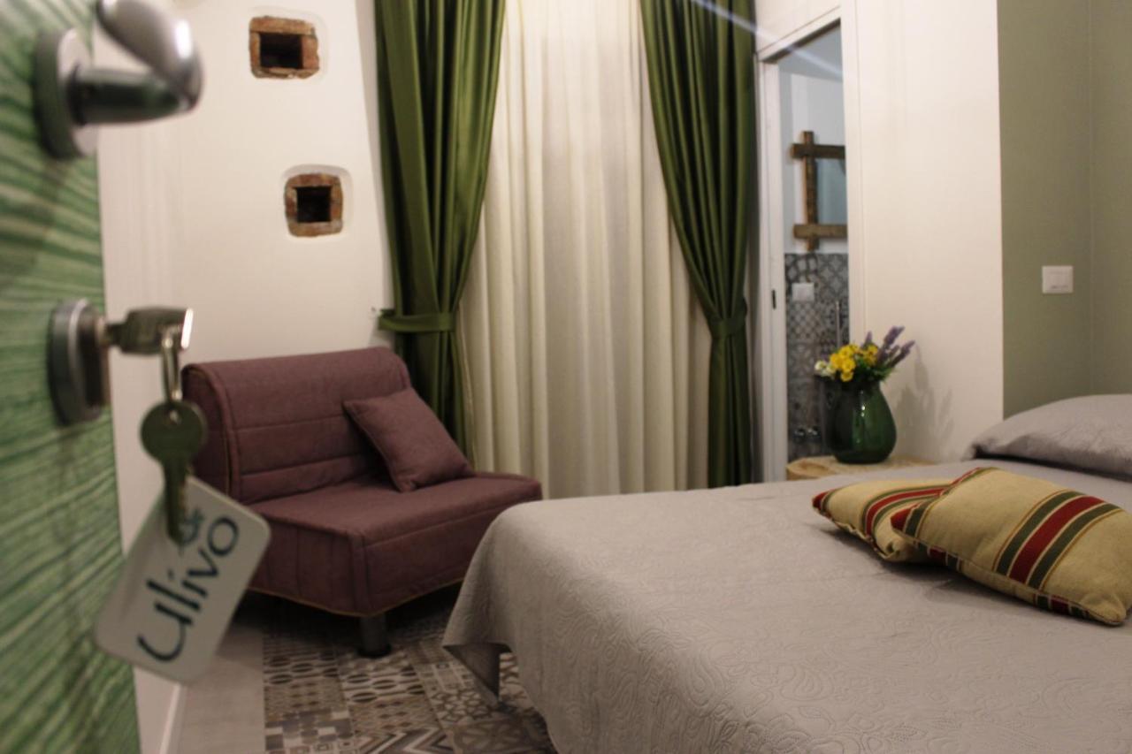 Bed and Breakfast Casa Mazzone Ciro Exterior foto